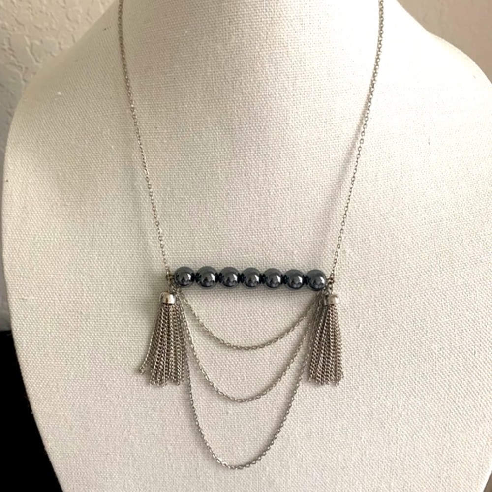 Muti-tier necklace with tassels